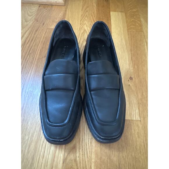 Vince Womens Robin Apron Toe Leather Black Chunky Lug Sole Penny Loafers Sz 8 - Picture 1 of 8